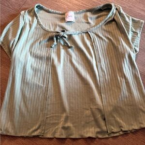Livi Active Sage Green Short Sleeve Top